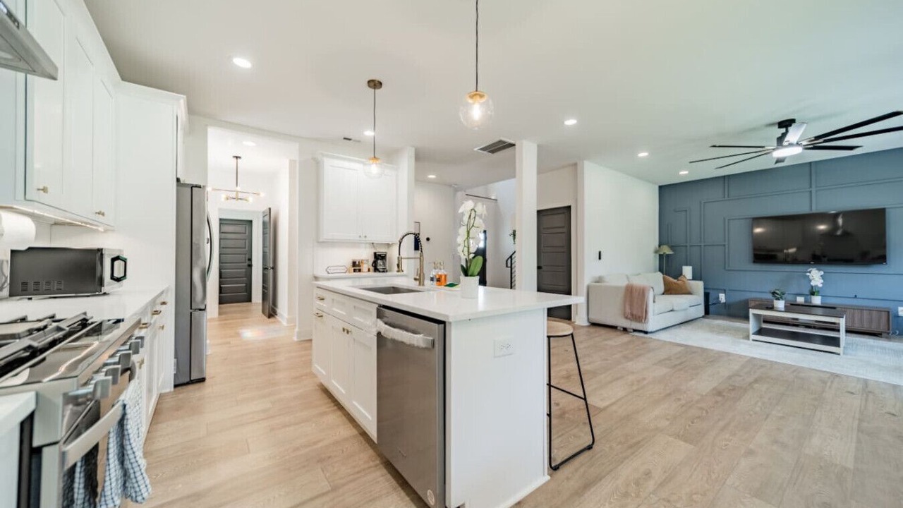 Photo of Kitchen in Enderly Park
