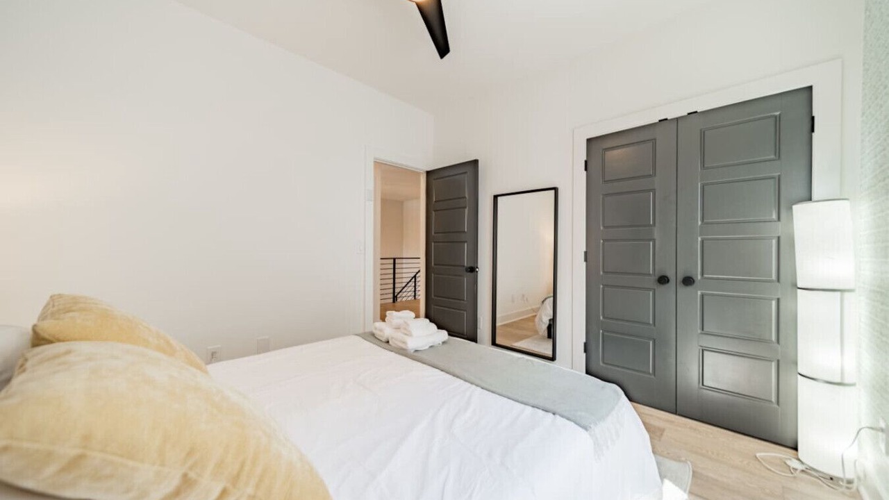 Photo of Bedroom in Enderly Park