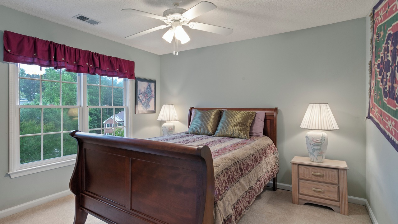 Photo of Bedroom in Powder Springs