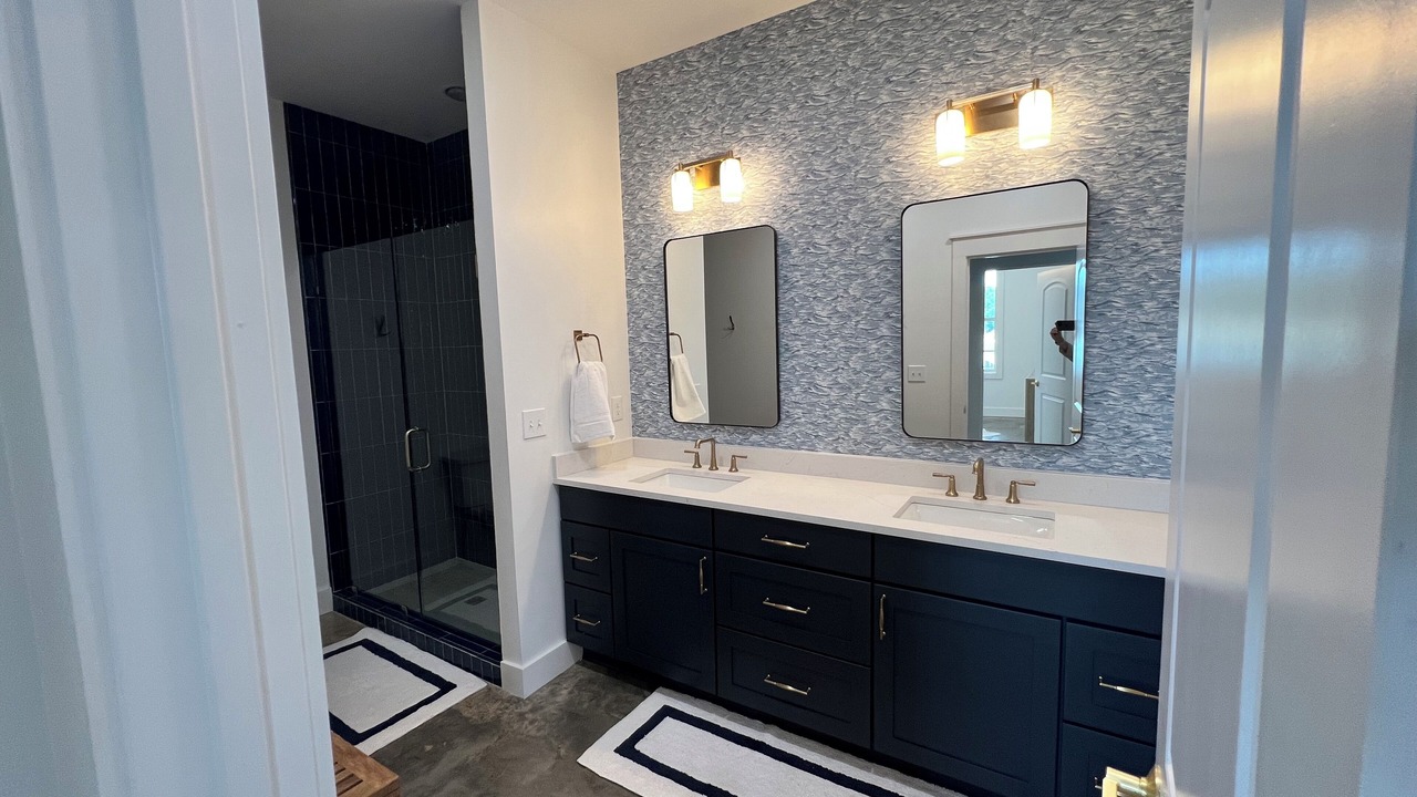 Photo of Bathroom in Crane Hill