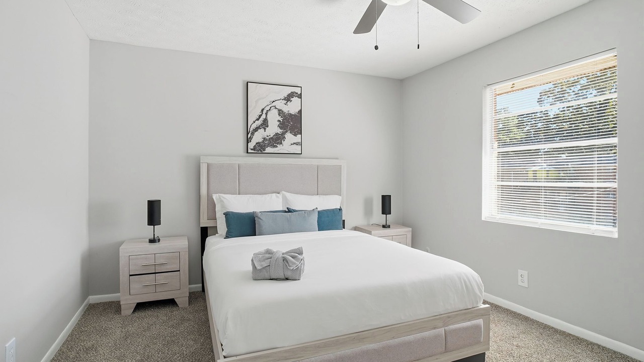Photo of Bedroom in Forest Park
