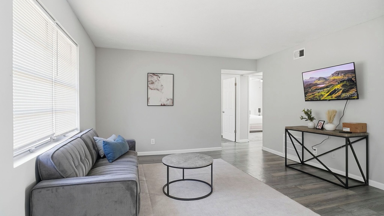 Photo of Livingroom in Forest Park