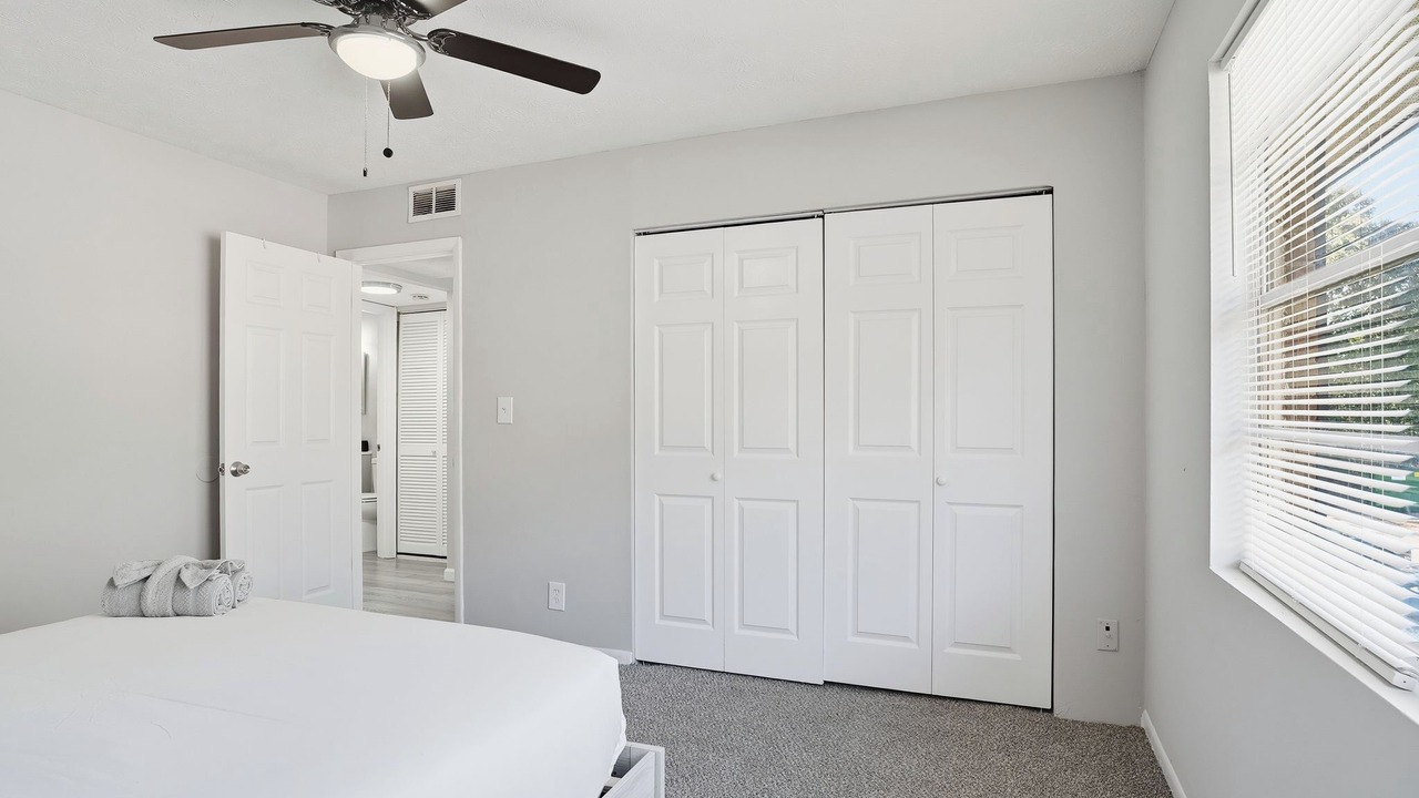 Photo of Bedroom in Forest Park