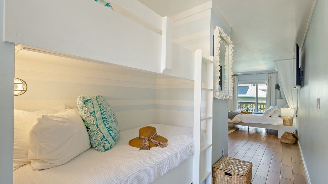 Photo of Bedroom in Inlet Beach