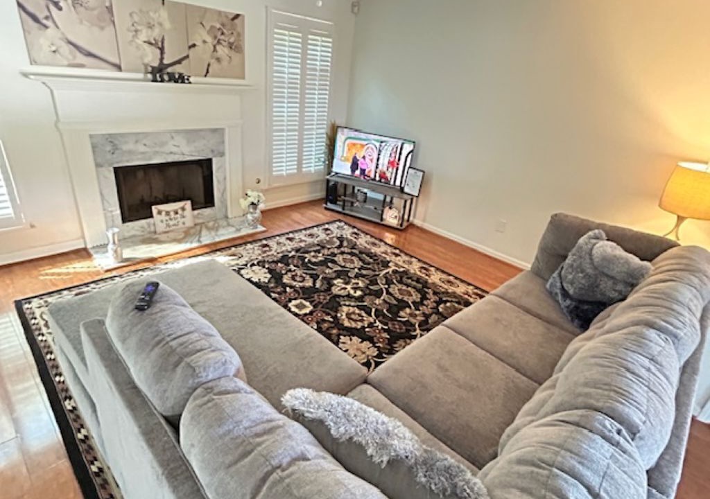 Photo of Livingroom in Covington