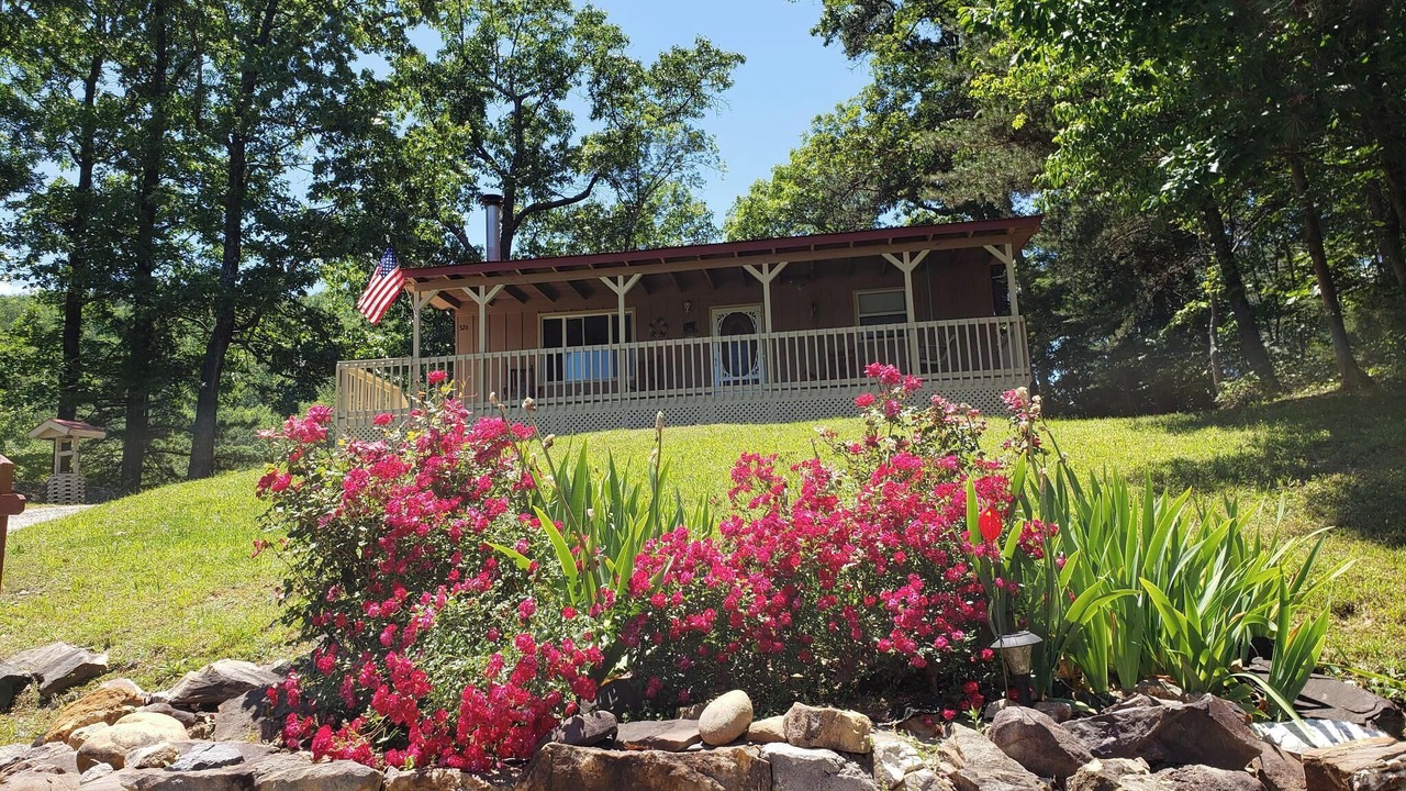 Photo of Outdoor in Cosby