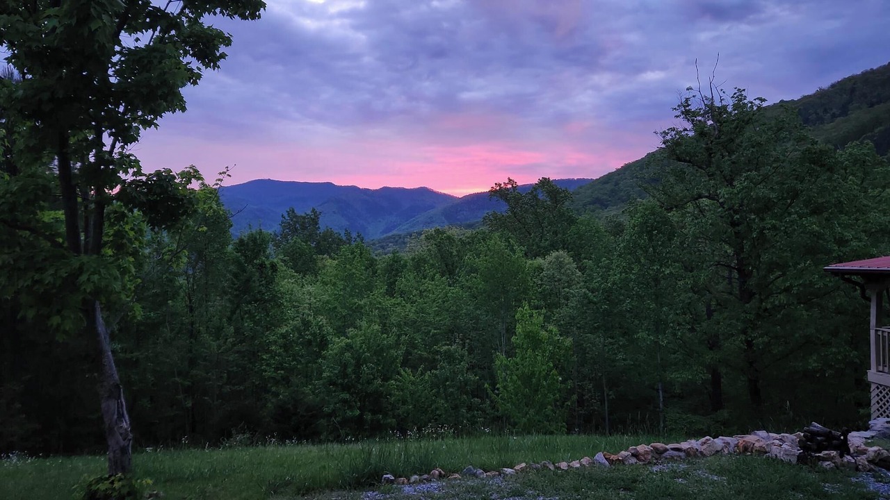 Photo of Outdoor in Cosby