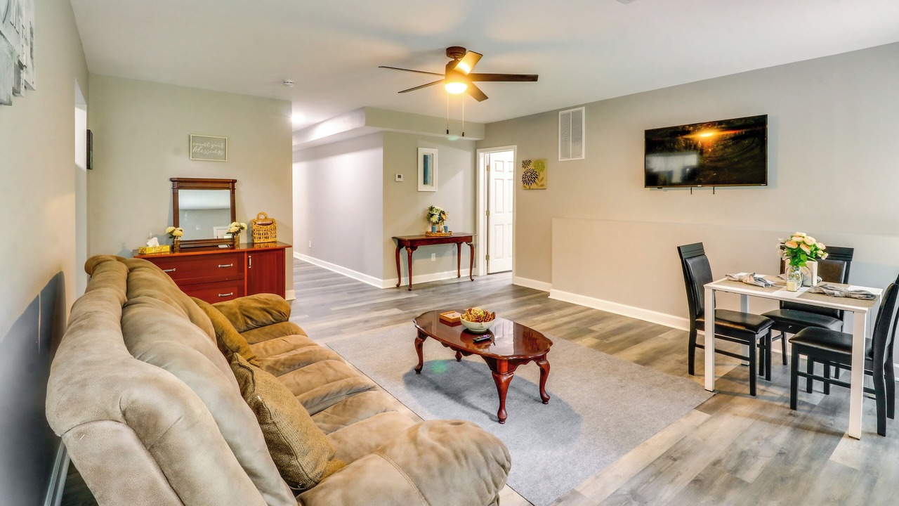 Photo of Livingroom in Decatur