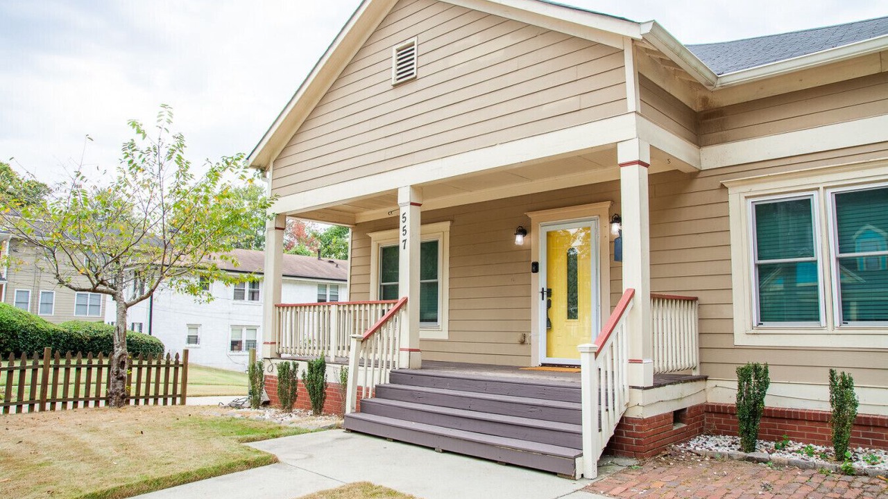 Photo of Outdoor in West End