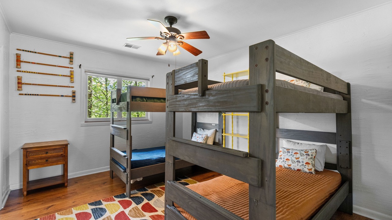 Photo of Bedroom in Rocky Grove