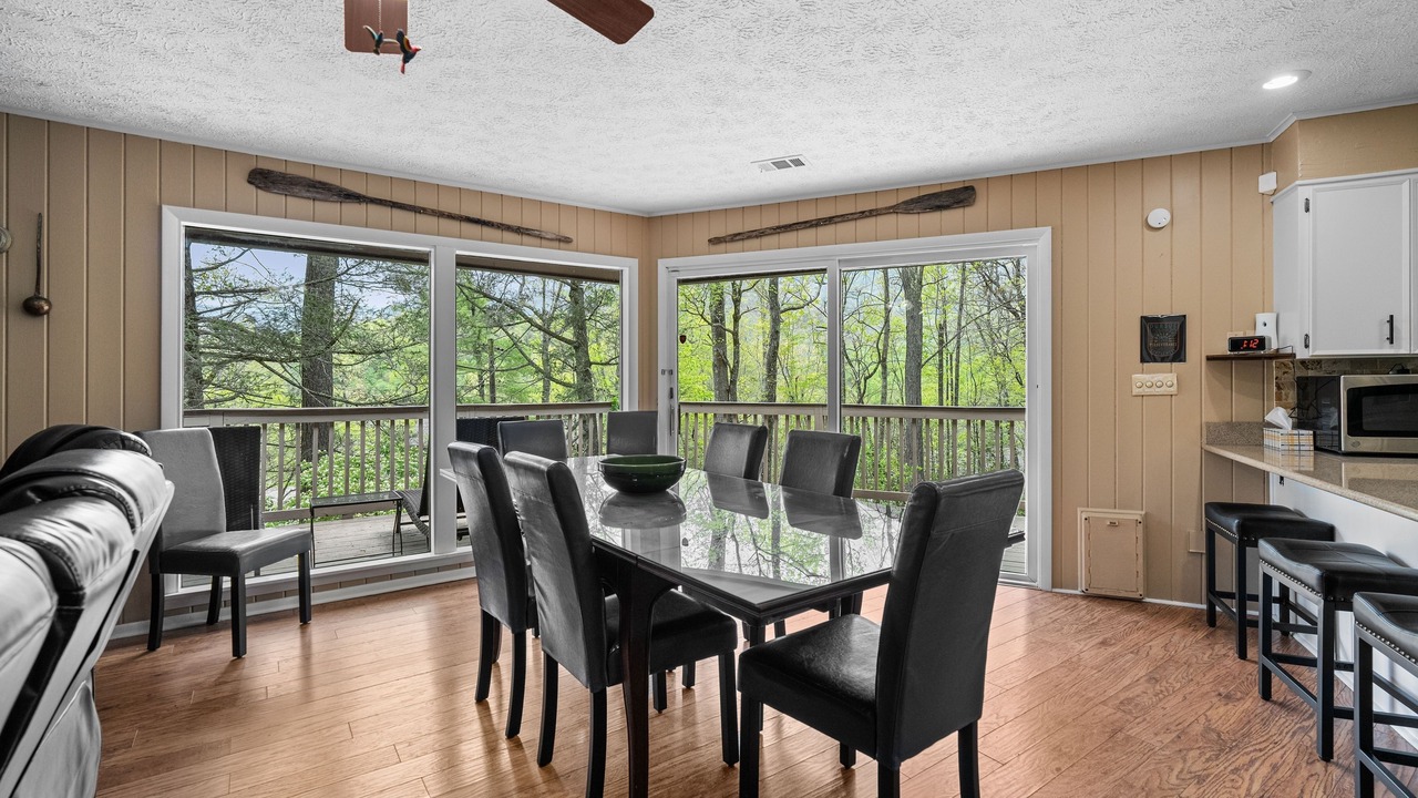 Photo of Bedroom in Rocky Grove