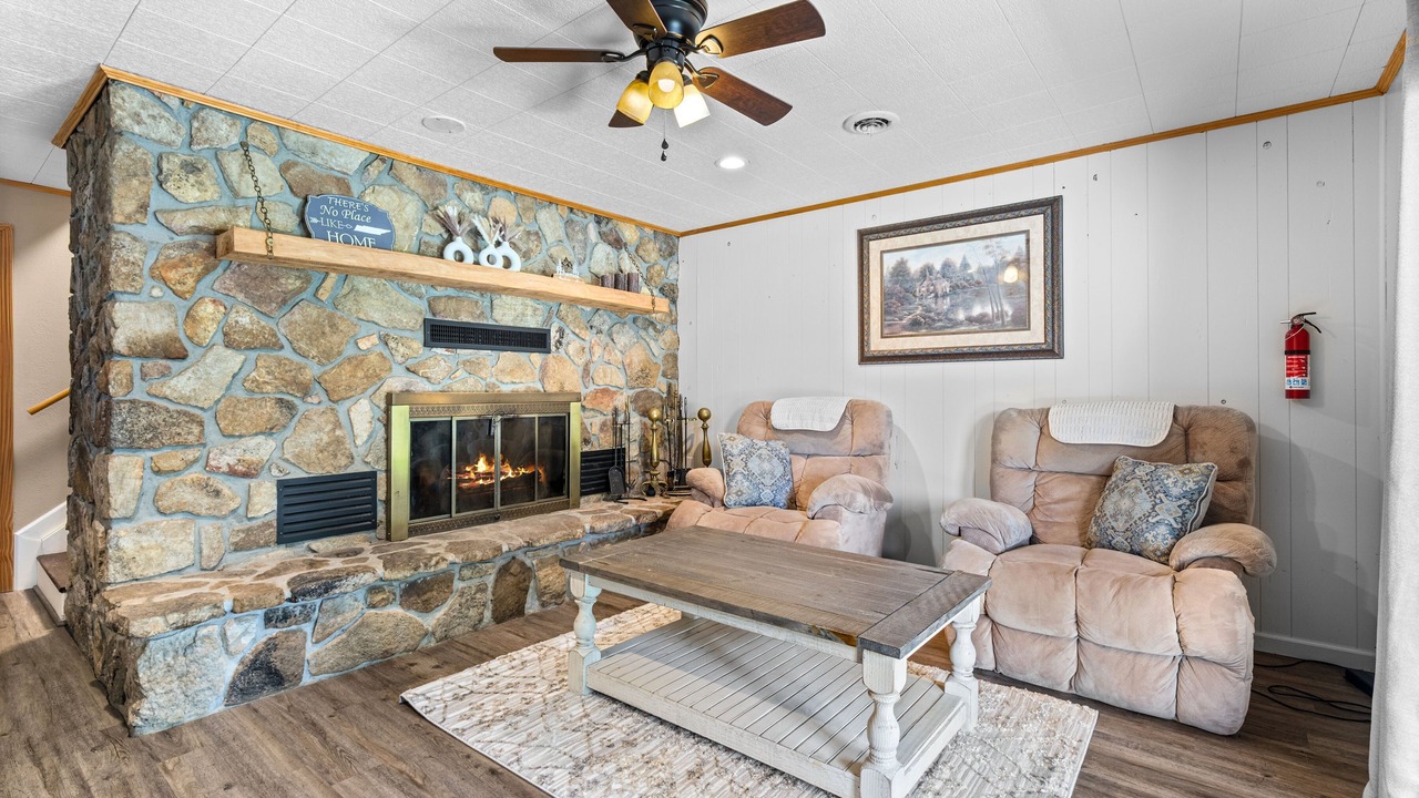 Photo of Livingroom in Newport