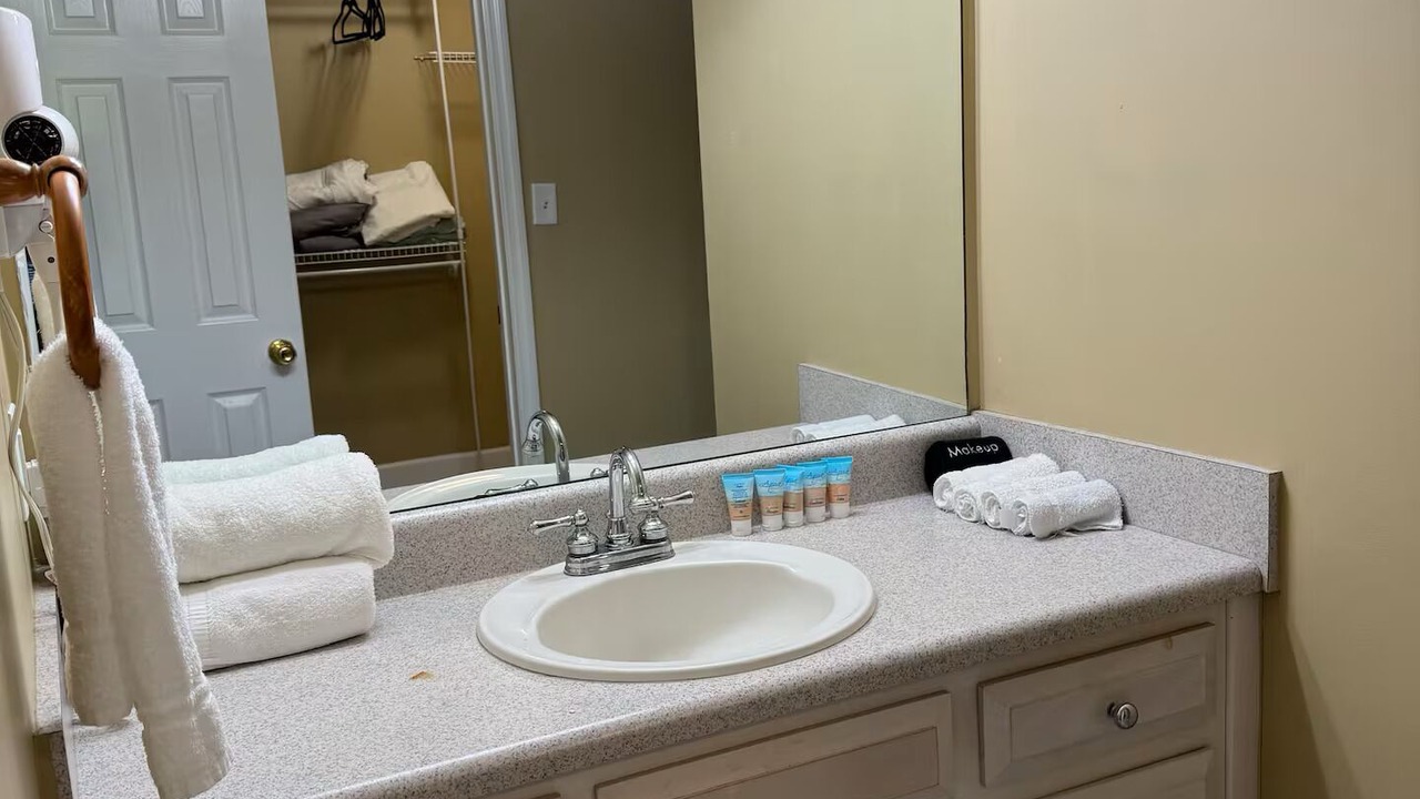 Photo of Bathroom in Albany