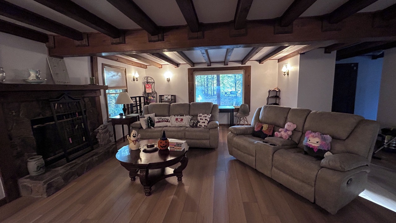 Photo of Livingroom in Clarkdale