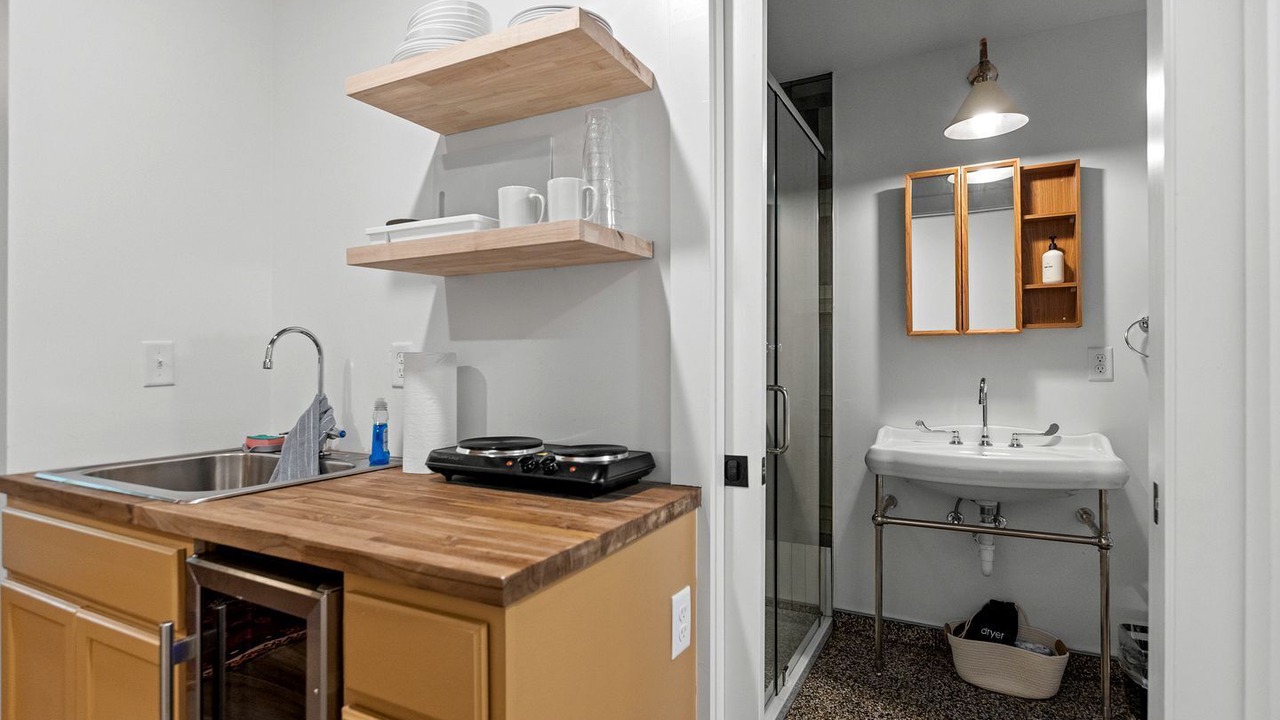Photo of Bathroom in Rocky Grove