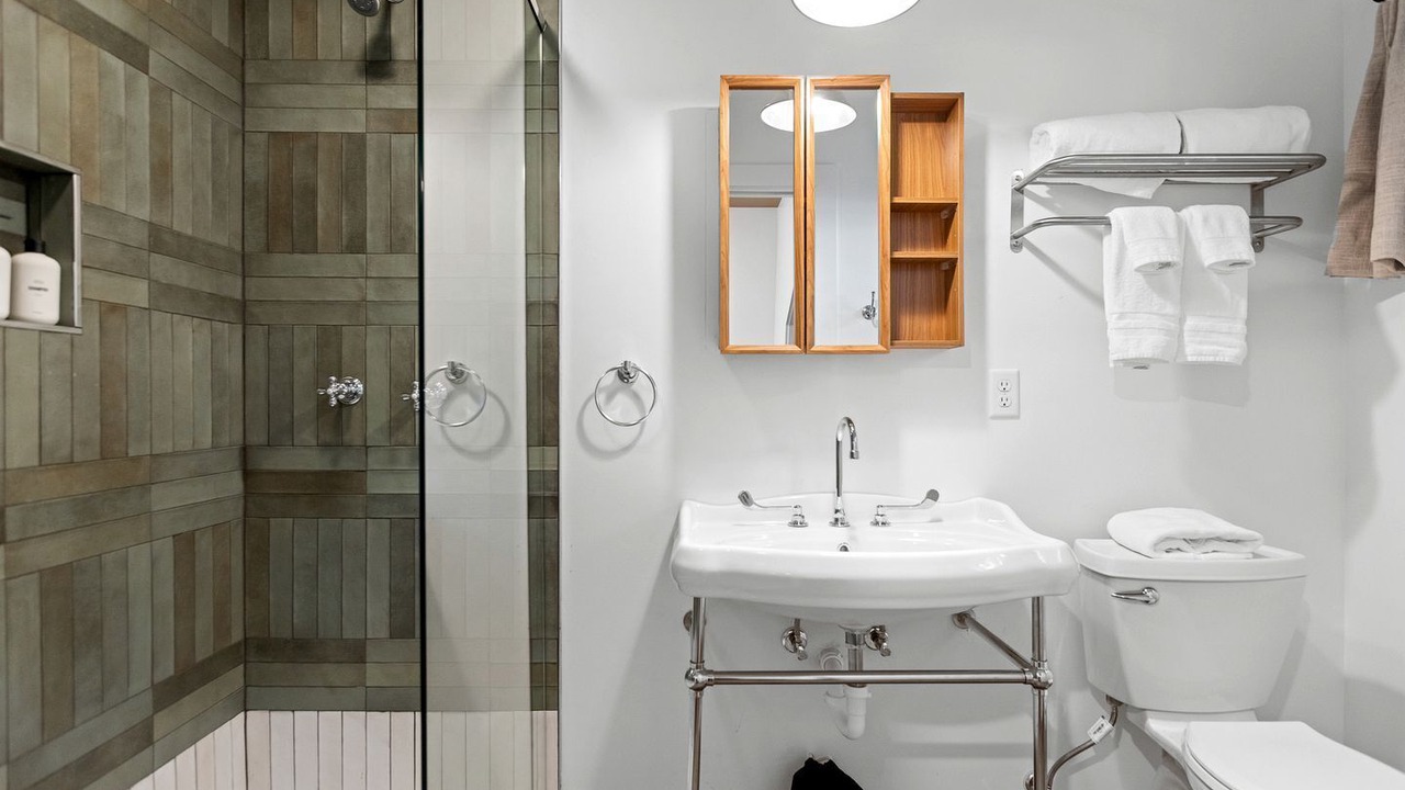 Photo of Bathroom in Rocky Grove