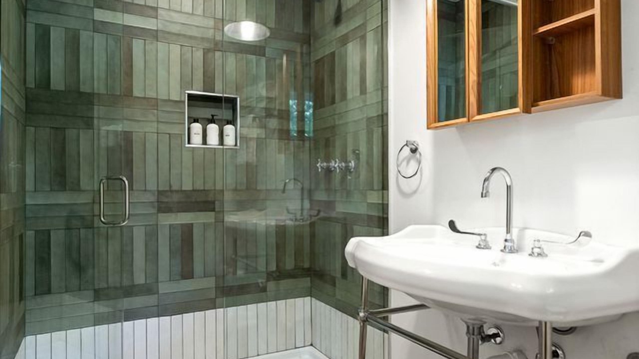 Photo of Bathroom in Rocky Grove