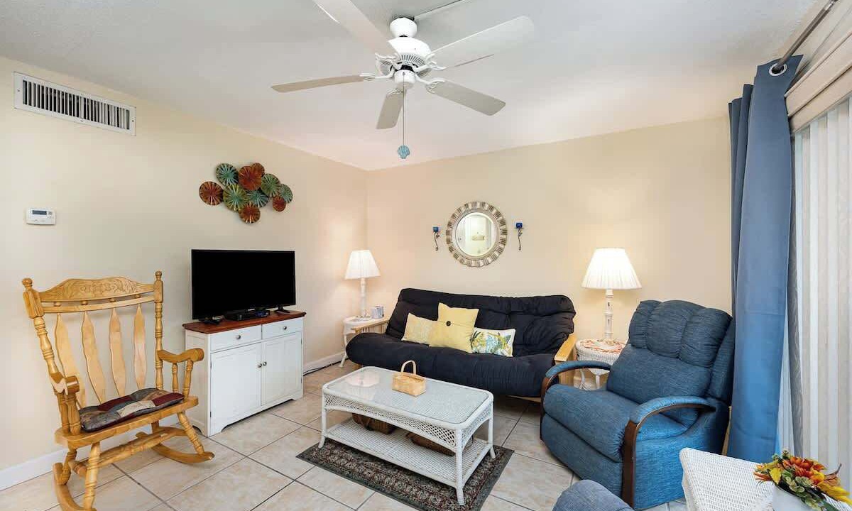 Photo of Livingroom in Cocoa Beach
