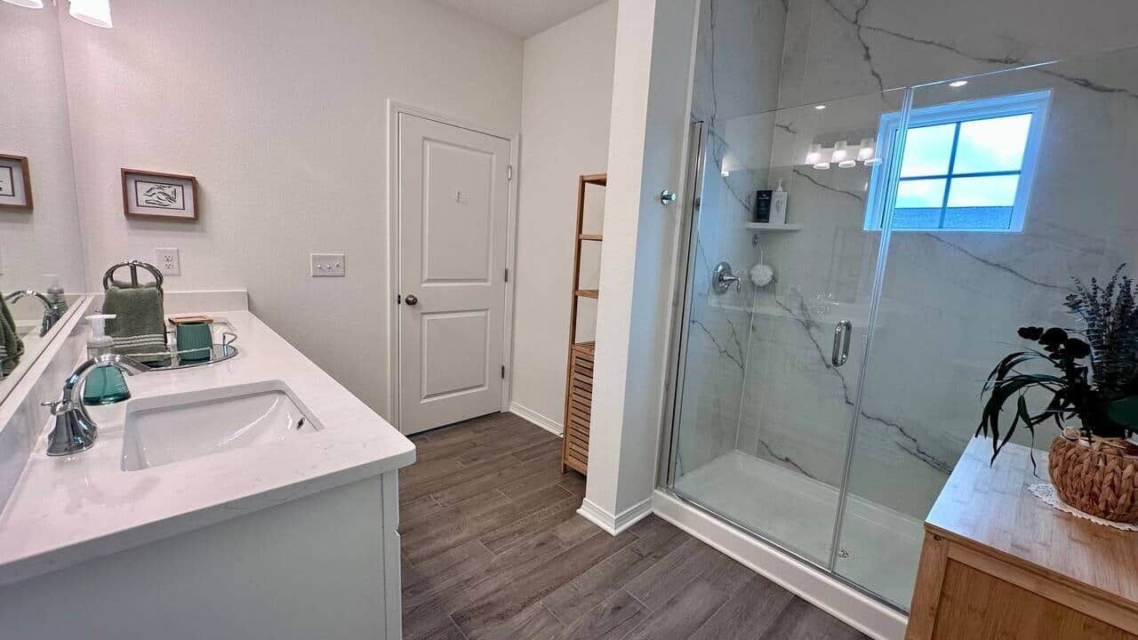 Photo of Bathroom in Ono Island