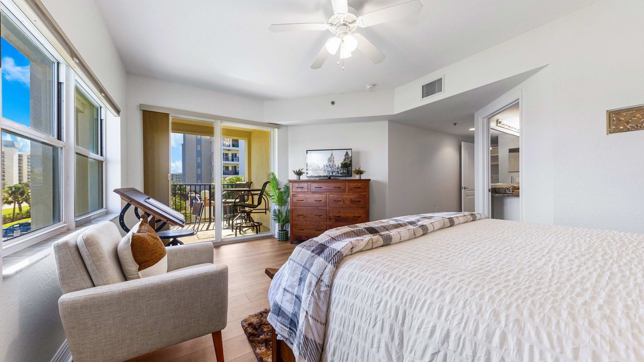 Photo of Bedroom in New Smyrna Beach