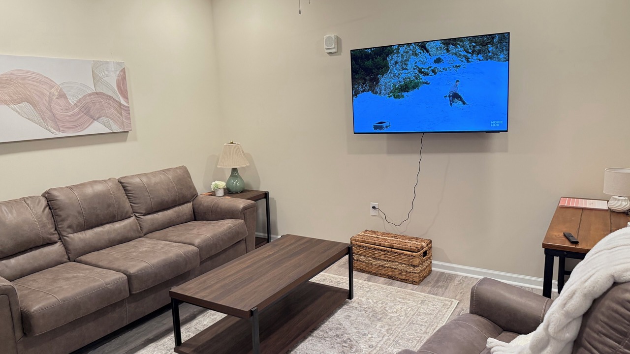 Photo of Livingroom in Huntsville