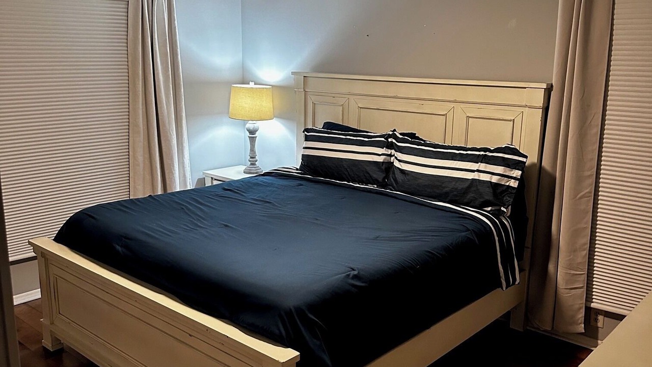 Photo of Bedroom in Mooresville