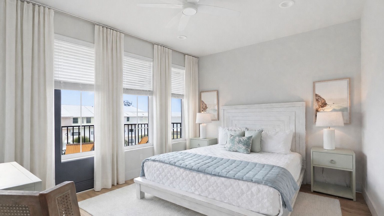 Photo of Bedroom in Laguna Beach