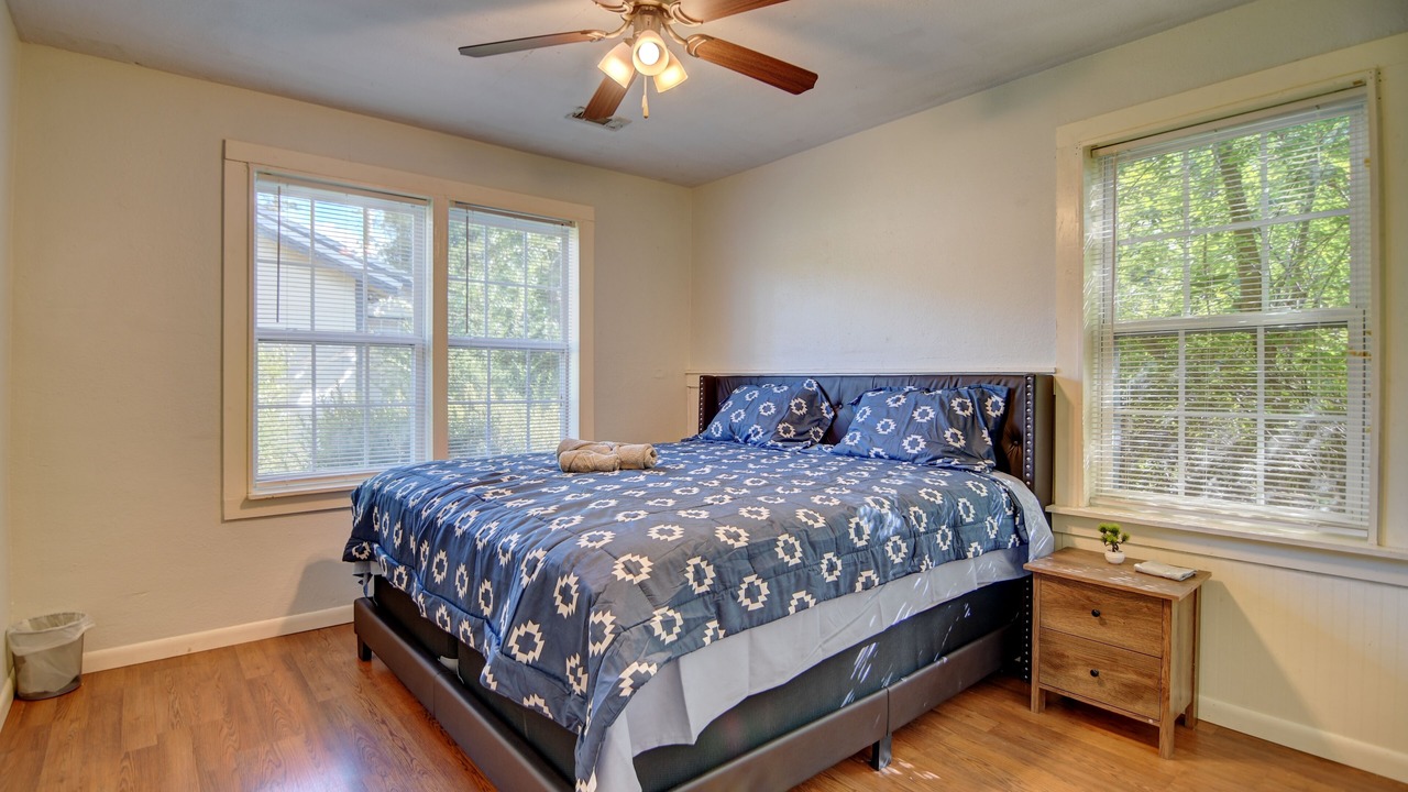 Photo of Bedroom in Valdosta