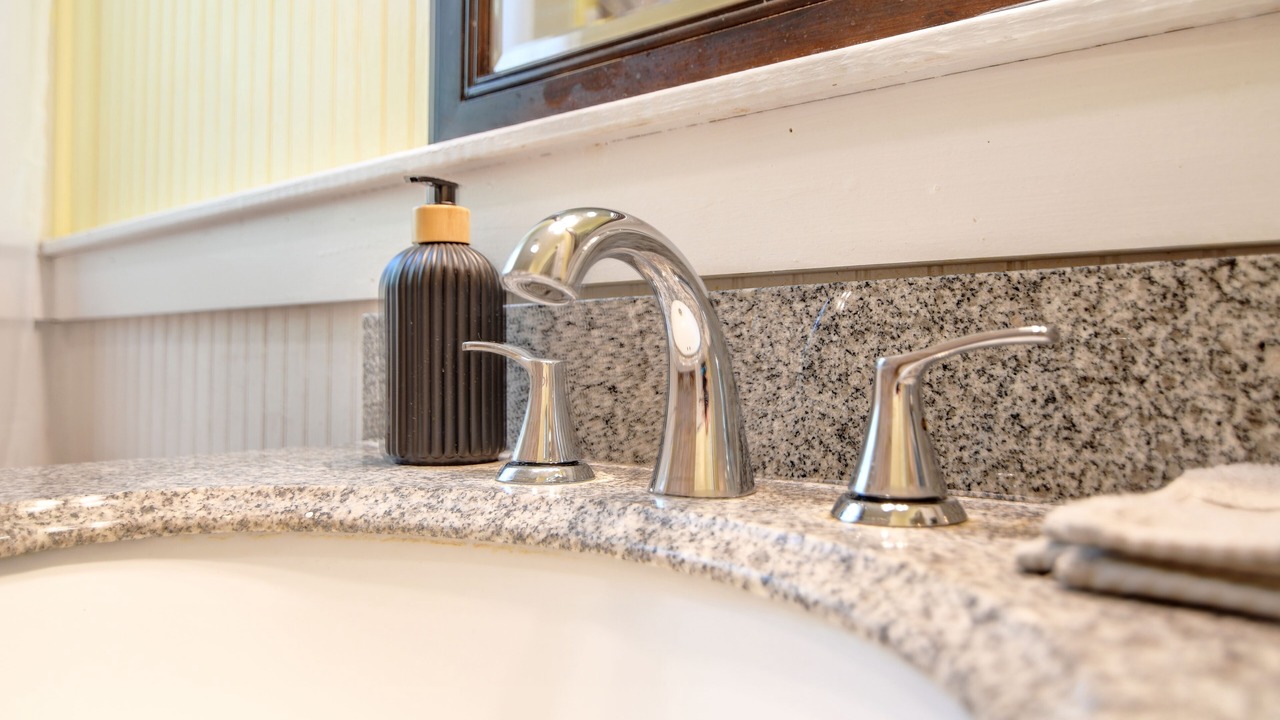 Photo of Bathroom in Valdosta