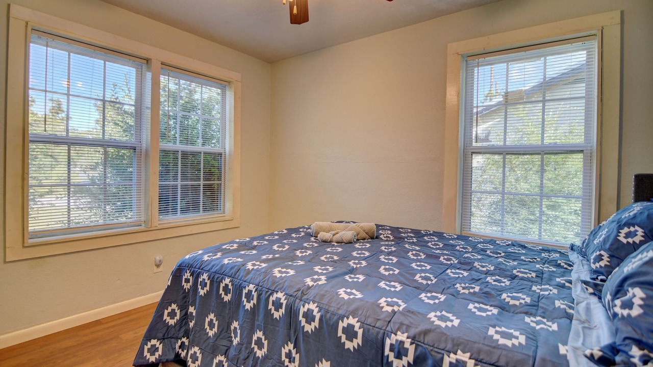 Photo of Bedroom in Valdosta