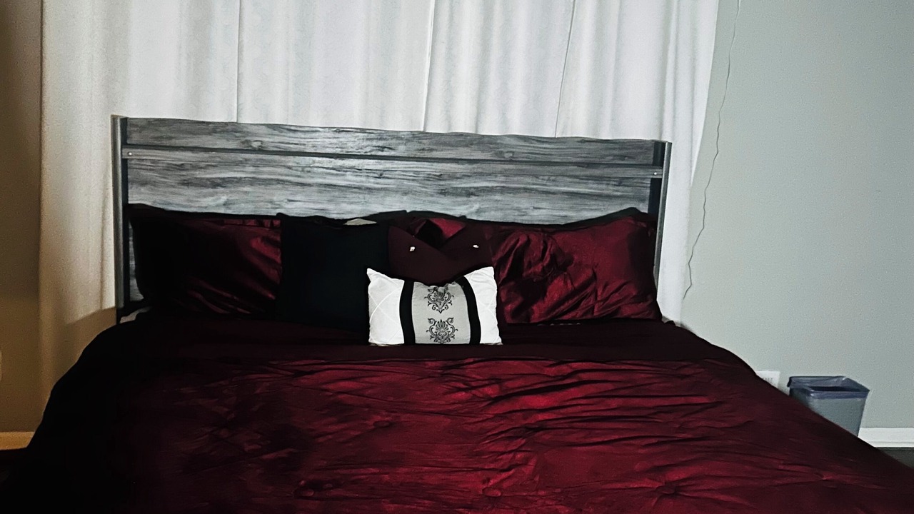 Photo of Bedroom in Irondale