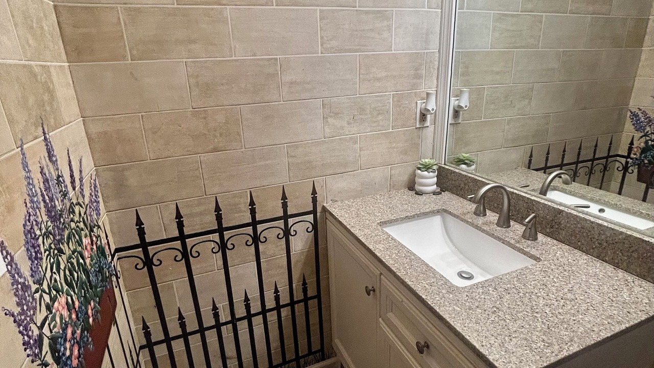 Photo of Bathroom in Irondale