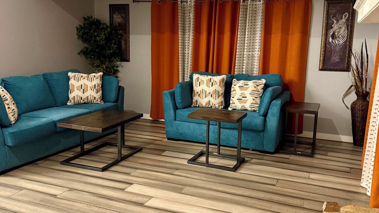Photo of Livingroom in Irondale