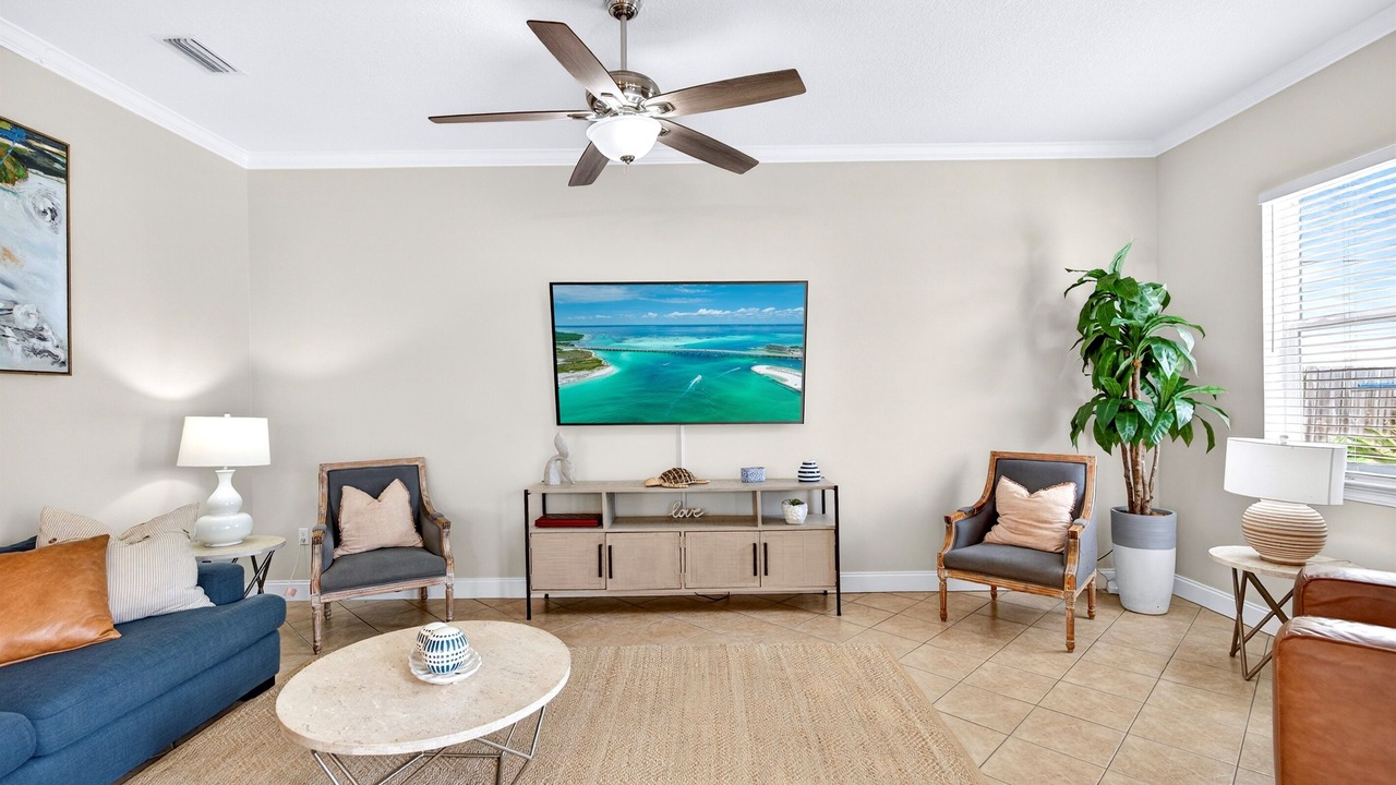Photo of Bedroom in Crystal Beach