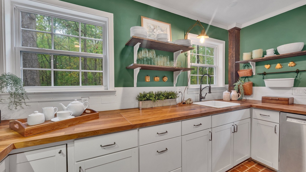 Photo of Kitchen in Mineral Springs