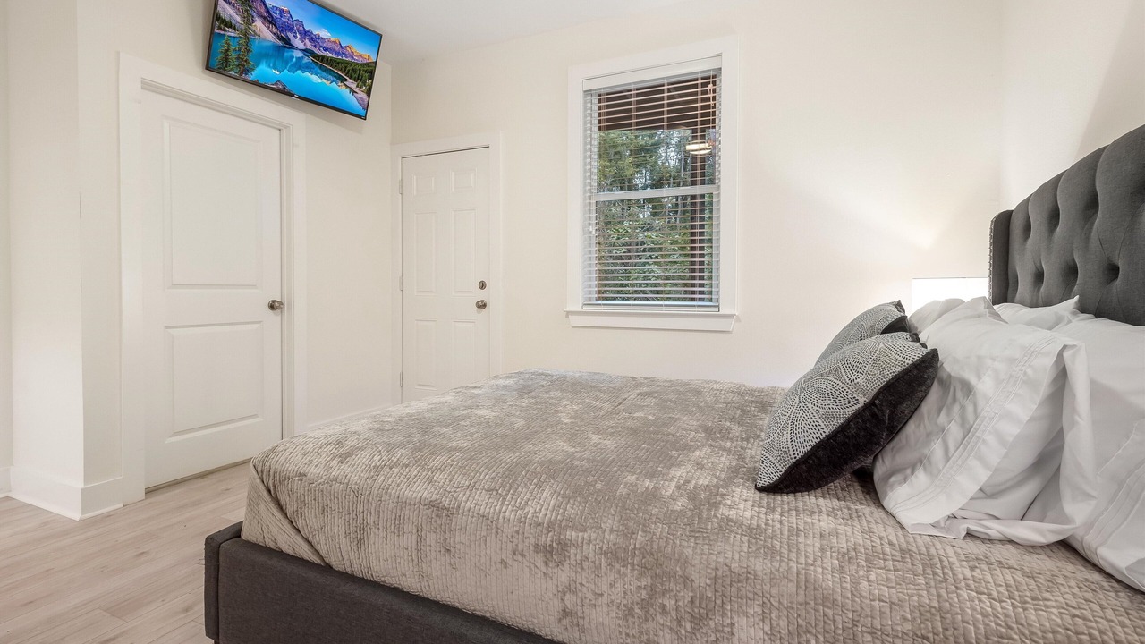 Photo of Bedroom in Tallahassee