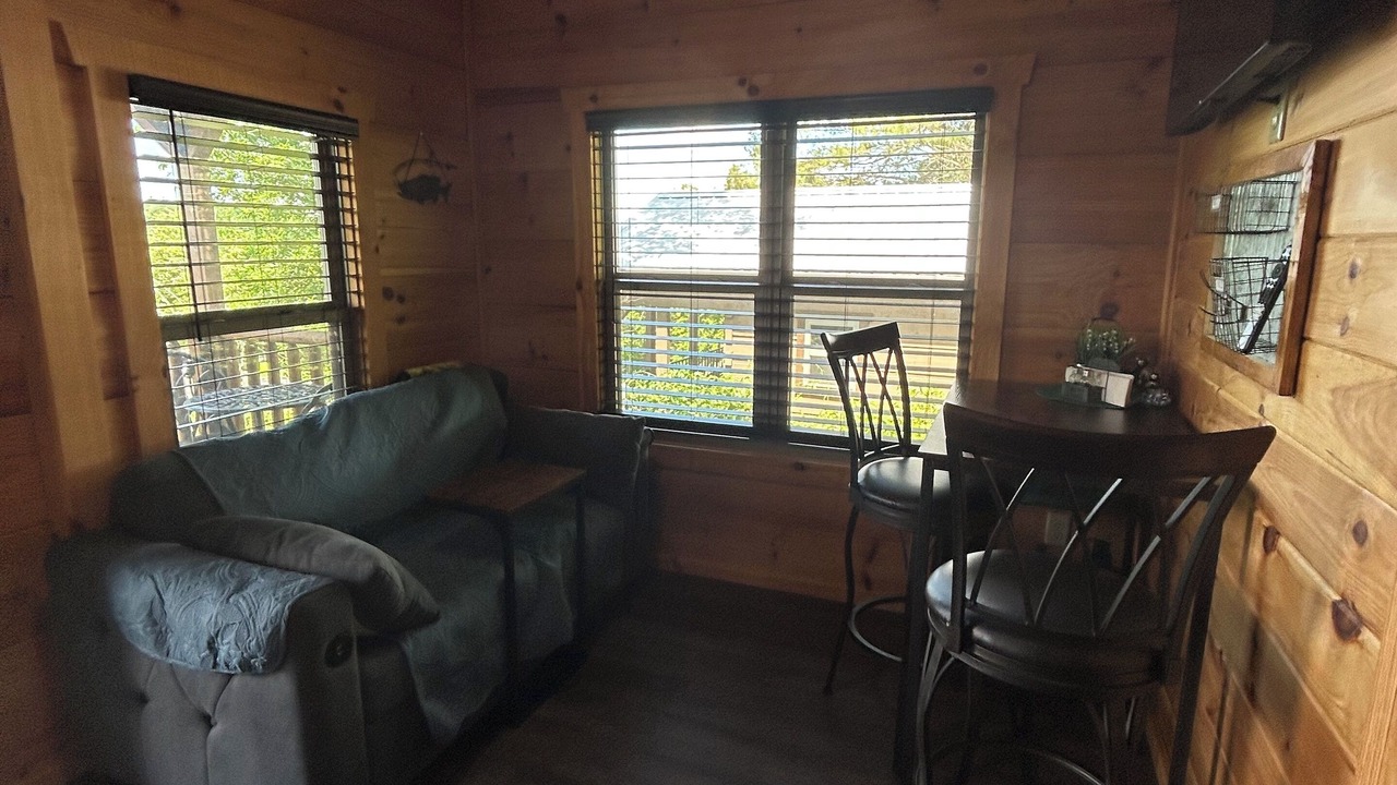 Photo of Livingroom in Newport