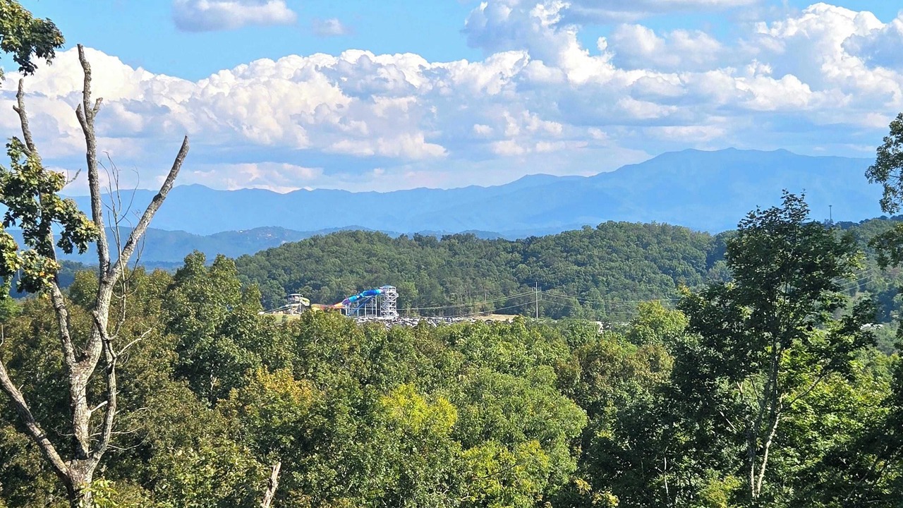 Photo of Others in Sevierville