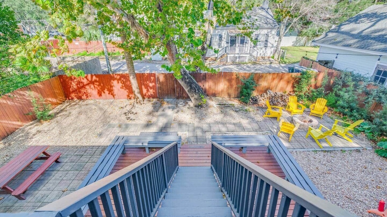 Photo of Patio Balcony in Dixon Park