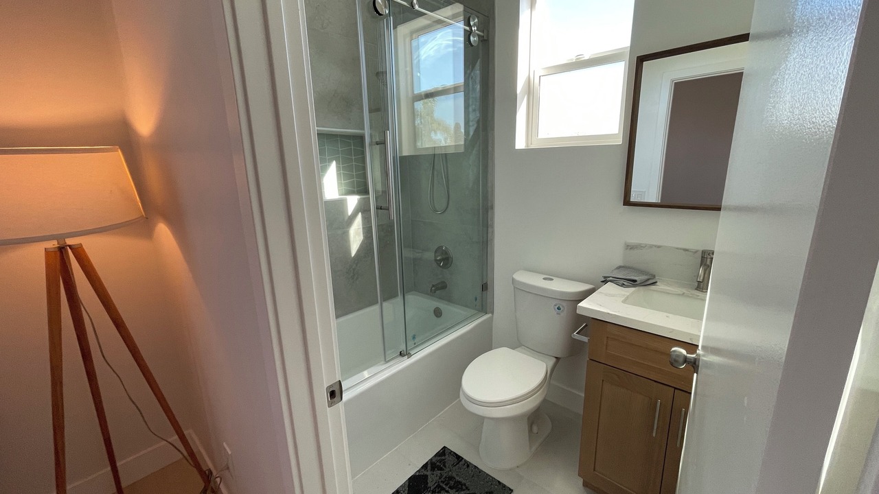 Photo of Bathroom in East Side Capistrano