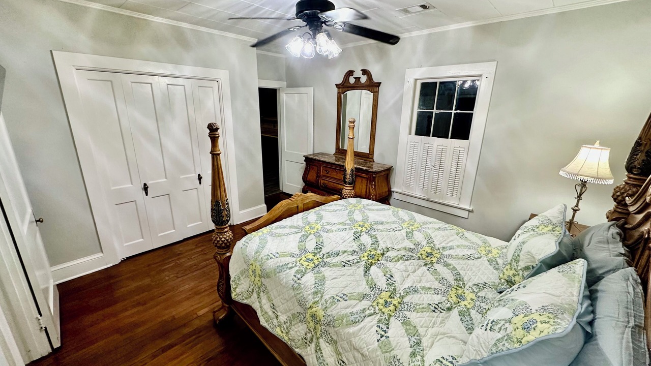 Photo of Bedroom in Tifton