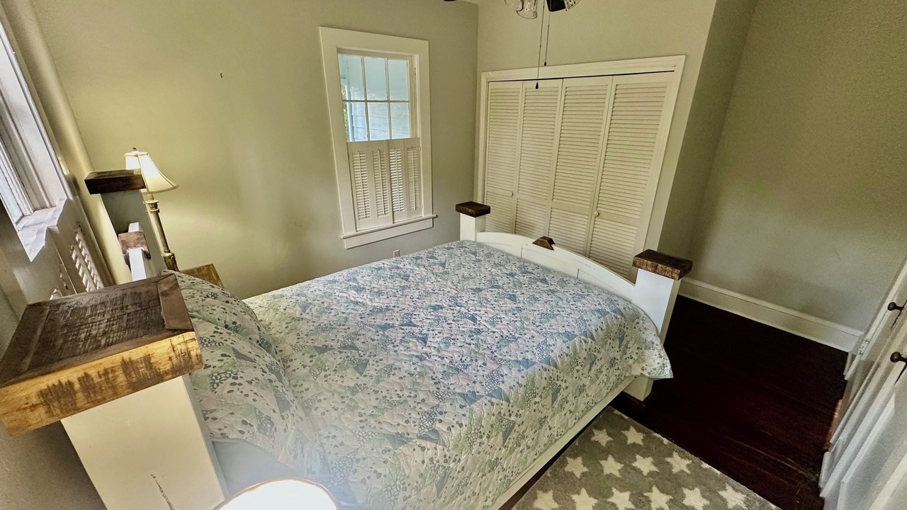 Photo of Bedroom in Tifton