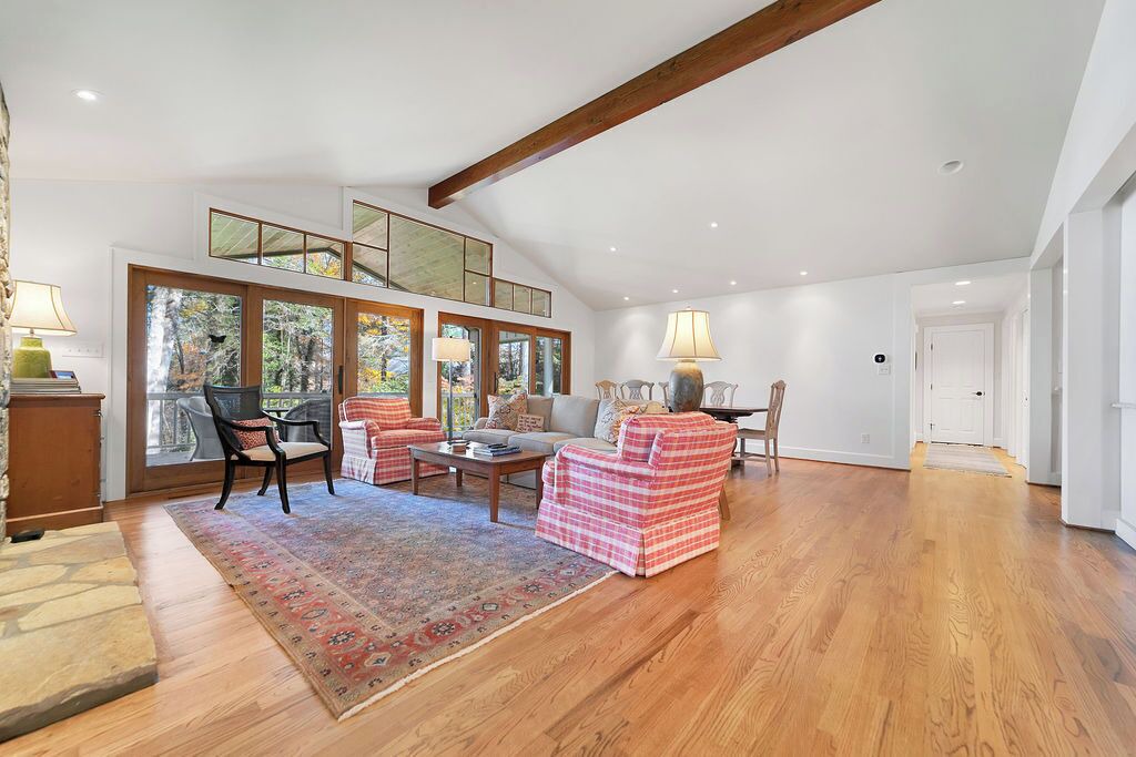 Photo of Livingroom in Lake Toxaway