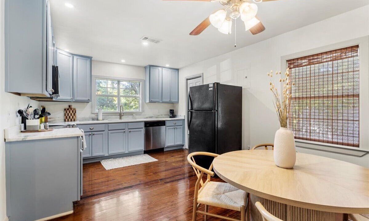 Photo of Kitchen in Long Beach
