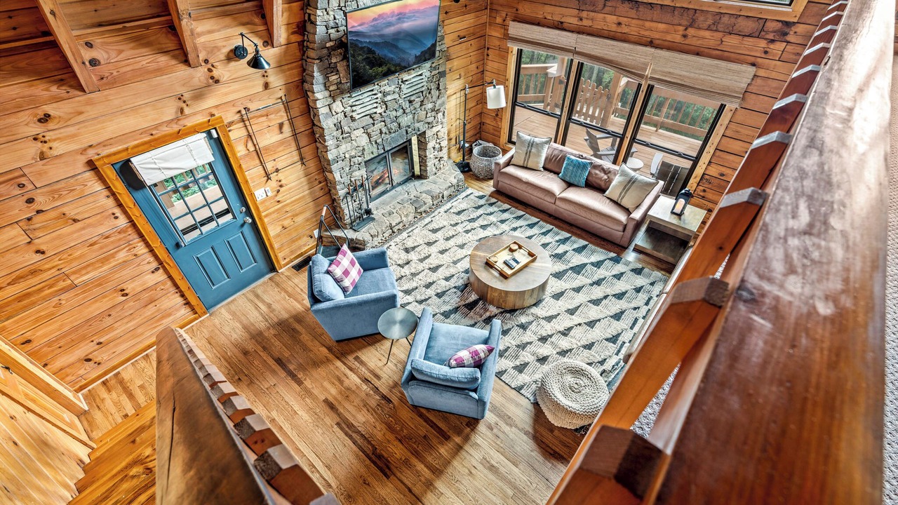 Photo of Livingroom in Maggie Valley