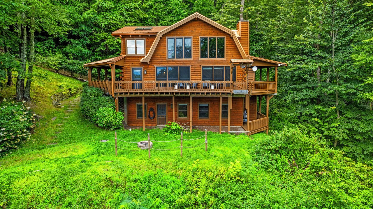 Photo of Others in Maggie Valley