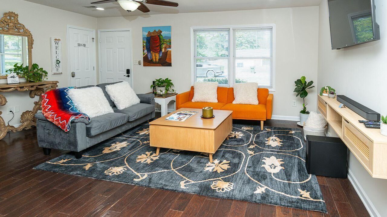 Photo of Livingroom in Madison