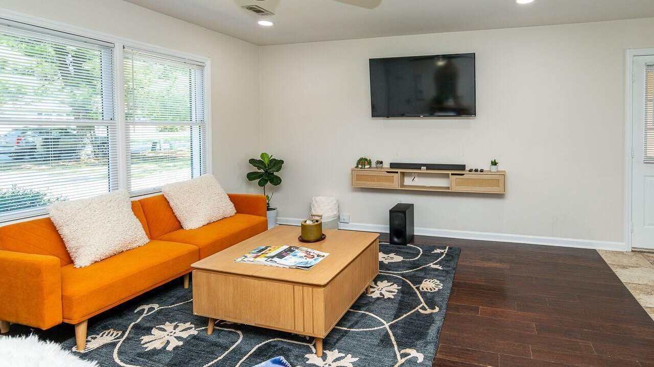 Photo of Livingroom in Madison