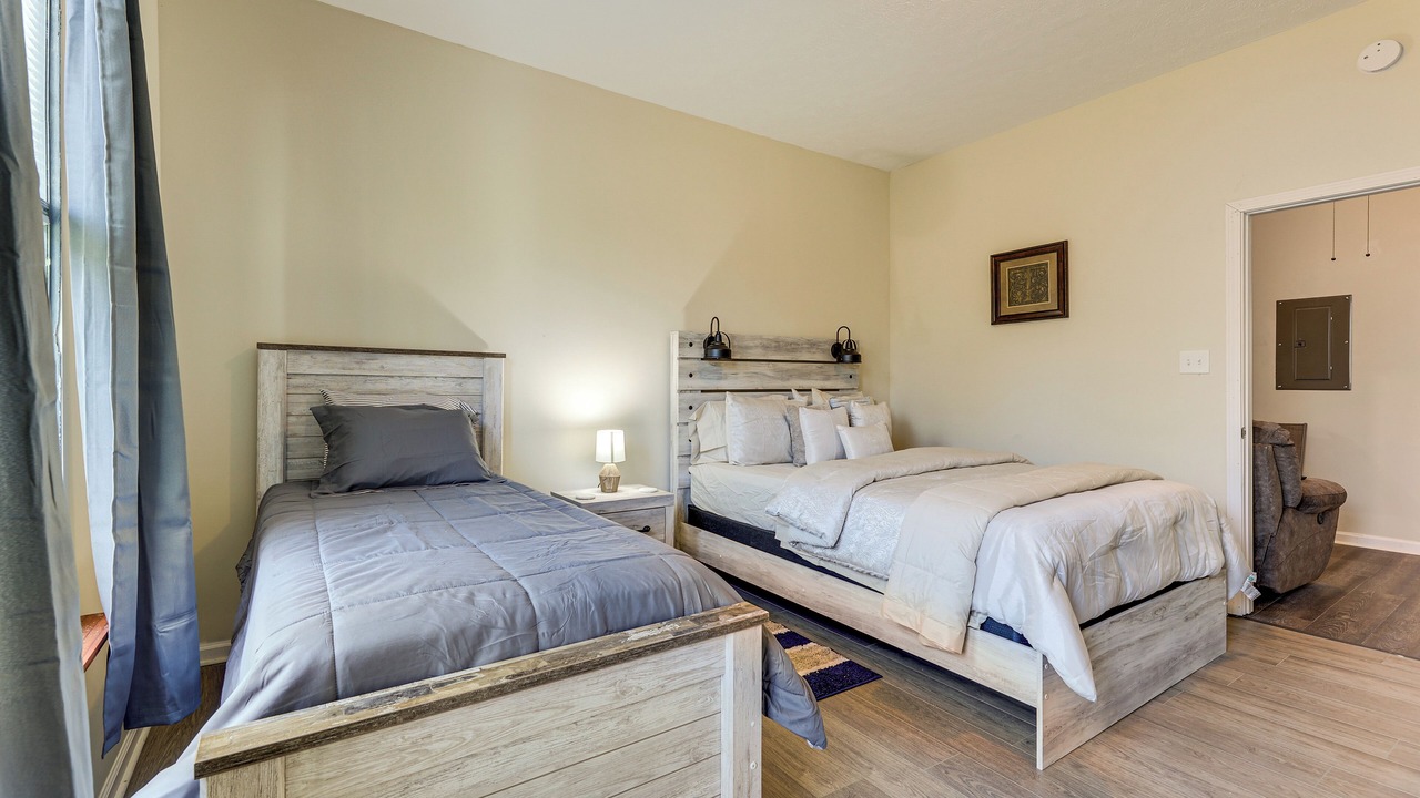 Photo of Bedroom in Tuskegee