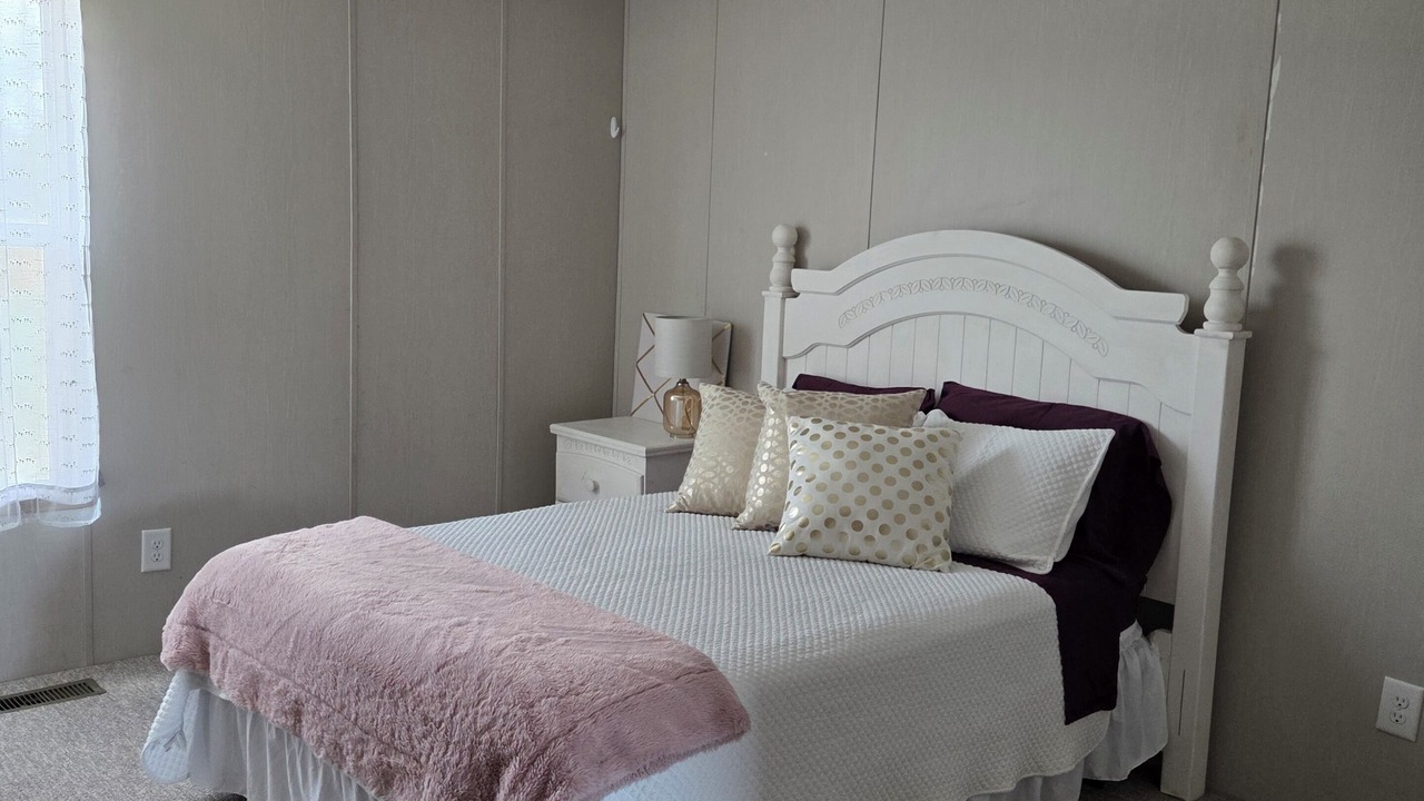 Photo of Bedroom in Jay